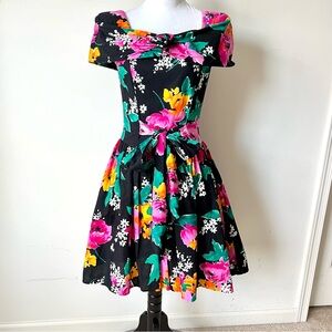 Vintage BYER TOO Floral Drop Waist Bow Detail Fit And Flare Dress—SZ. 7 Juniors